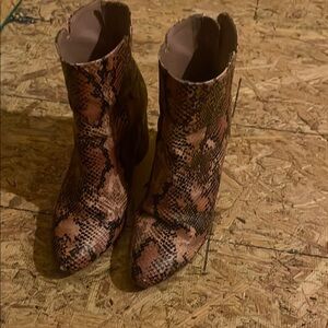 Old Navy Snakeskin Patterned Ankle Boots